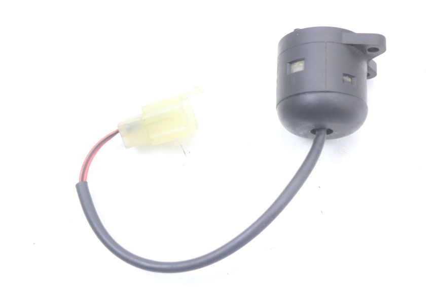 photo de INTERRUPTOR HONDA FES PANTHEON 2T 125 (1998 - 2002) - Detalle de la pieza