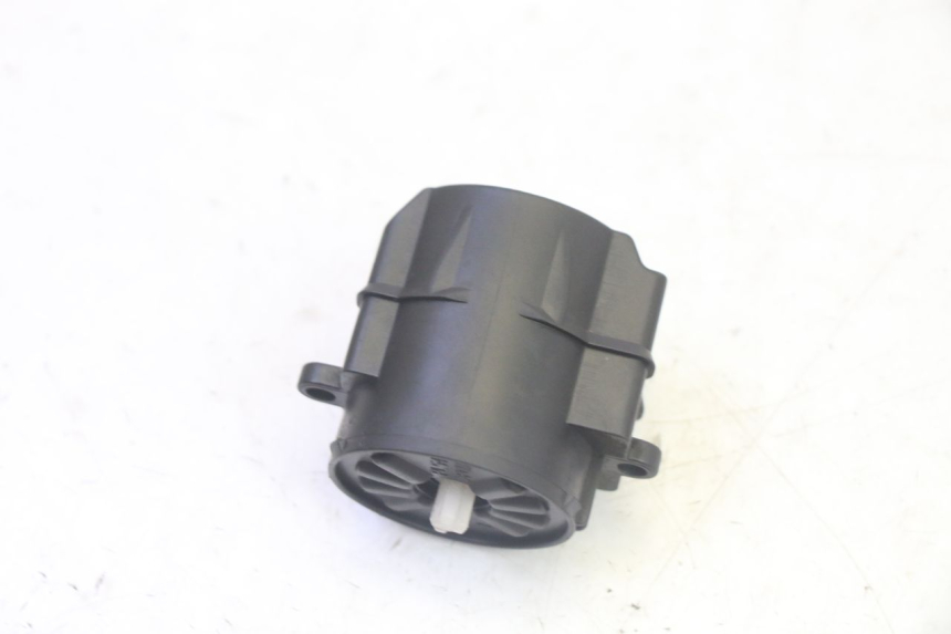 photo de INTERRUPTOR HONDA FES S-WING SWING ABS 125 (2007 - 2015) - Zoom estado de uso