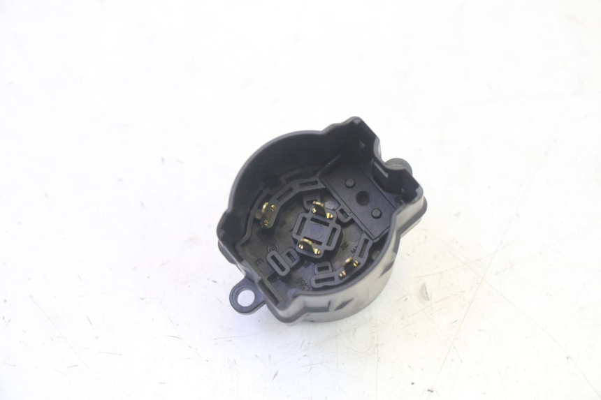 photo de INTERRUPTOR HONDA FES S-WING SWING ABS 125 (2007 - 2015) - Otra perspectiva