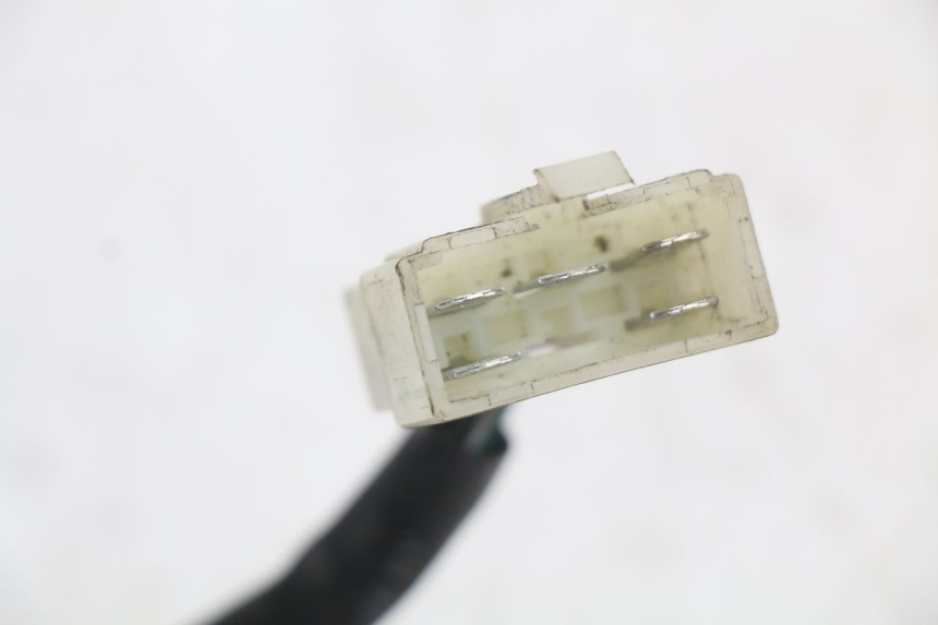 photo de INTERRUPTOR DE ENCENDIDO SYM FIDDLE 2 50 (2008 - 2013) - Primer plano técnico