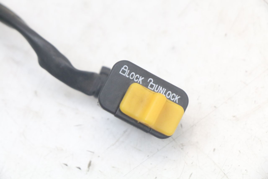 photo de INTERRUPTOR DE ENCENDIDO SYM FIDDLE 3 III 125 (2014 - 2020) - Detalle de la pieza