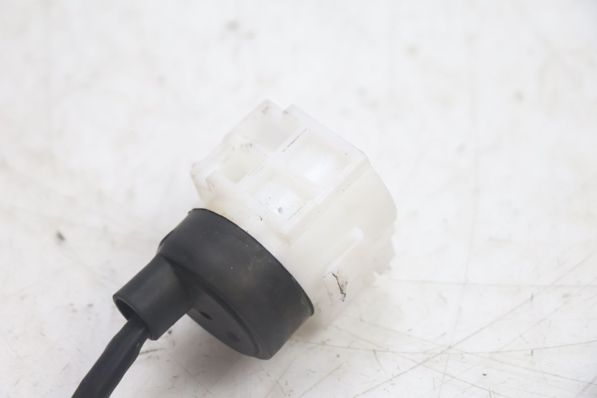 photo de INTERRUPTOR SYM FIDDLE 3 III 50 (2014 - 2020) - Primer plano técnico