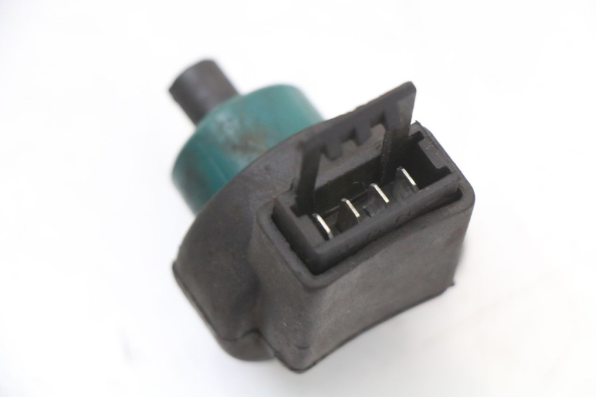 photo de INTERRUPTOR DE ENCENDIDO PIAGGIO FLY 2T 50 (2004 - 2017) - Otra perspectiva