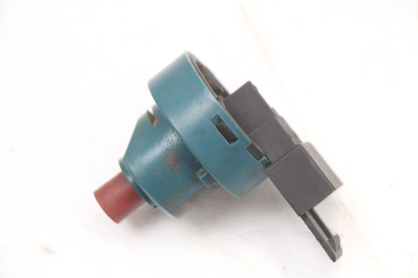 photo de INTERRUPTOR PIAGGIO FLY 4T 50 (2004 - 2010) - Detalle de la pieza