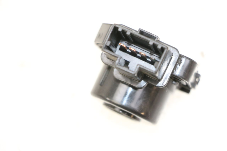 photo de INTERRUPTOR HONDA PCX (JF57/JF64) 125 (2014 - 2018) - Zoom estado de uso
