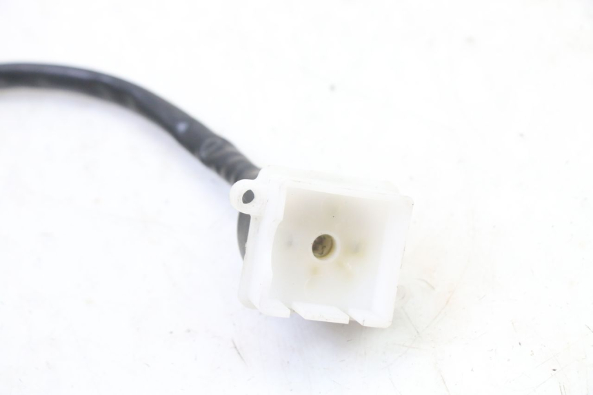 photo de INTERRUPTOR PEUGEOT KISBEE 2T 50 (2018 - 2022) - Detalle de la pieza