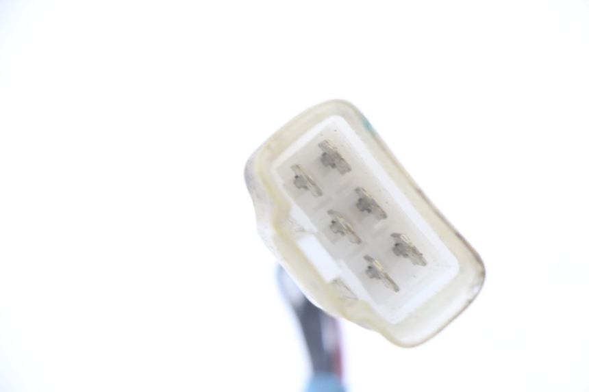 photo de INTERRUPTOR KYMCO DINK 4T 50 (2007 - 2018) - Primer plano técnico