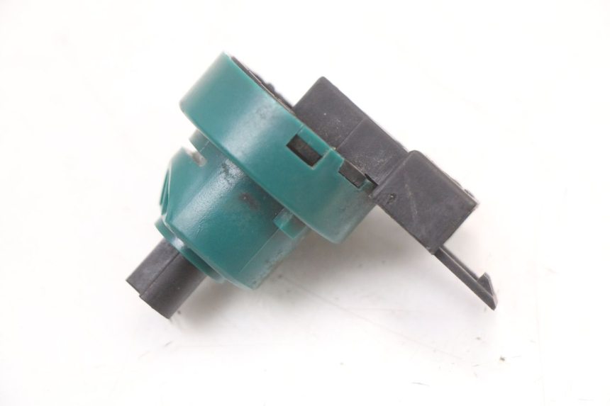 photo de INTERRUPTOR DE ENCENDIDO. PIAGGIO LIBERTY 4T 50 (2004 - 2008) - Vista principal