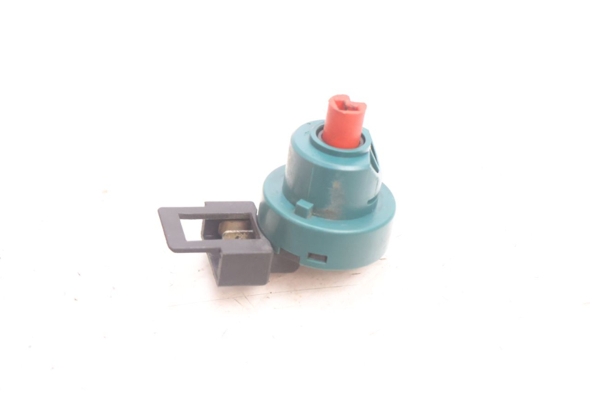 photo de INTERRUPTOR PIAGGIO LIBERTY 125 (1998 - 2008) - Zoom estado de uso