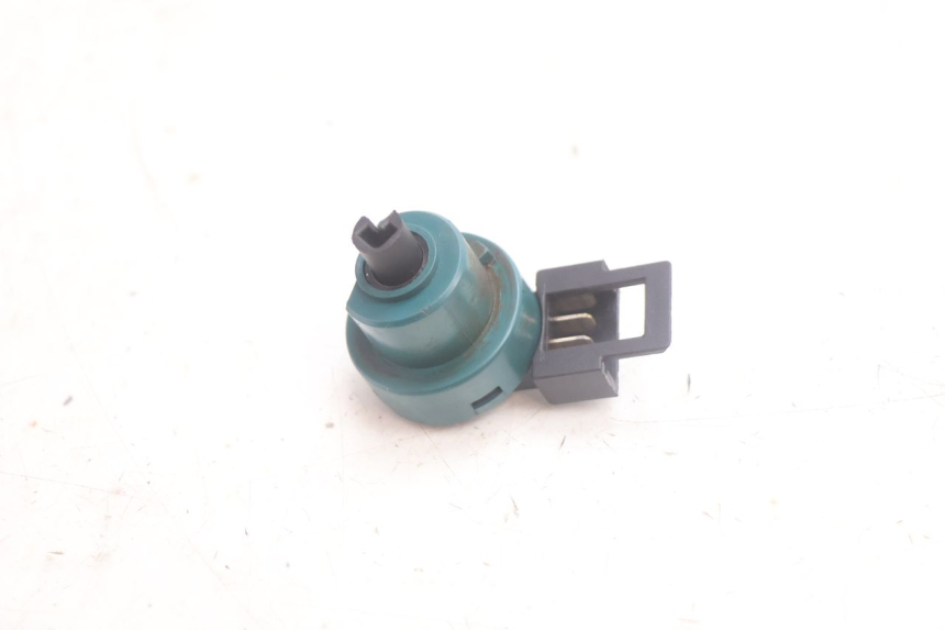 photo de INTERRUPTOR PIAGGIO LIBERTY 50 (1998 - 2003) - Detalle de la pieza