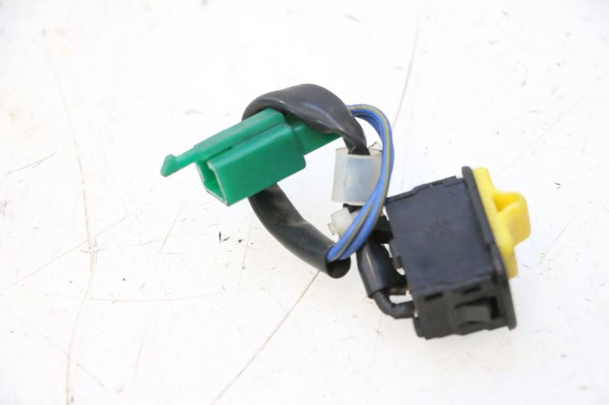 photo de INTERRUPTOR SYM MIO 50 (2005 - 2010) - Zoom estado de uso