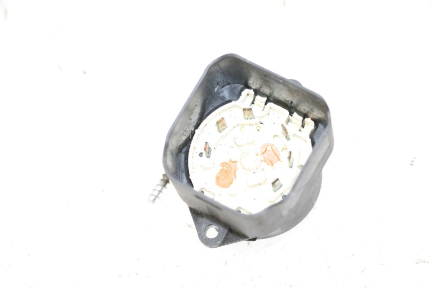 photo de INTERRUPTOR DE ENCENDIDO PIAGGIO MP3 LT 400 (2007 - 2012) - Otra perspectiva