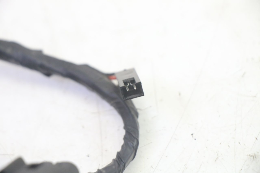 photo de INTERRUPTOR PIAGGIO MP3 500 (2016 - 2018) - Zoom estado de uso