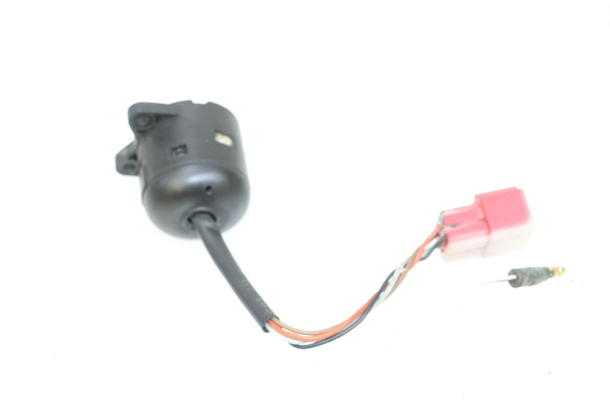 photo de INTERRUPTOR YAMAHA NEO'S NEOS 2T 50 (1998 - 2007) - Otra perspectiva