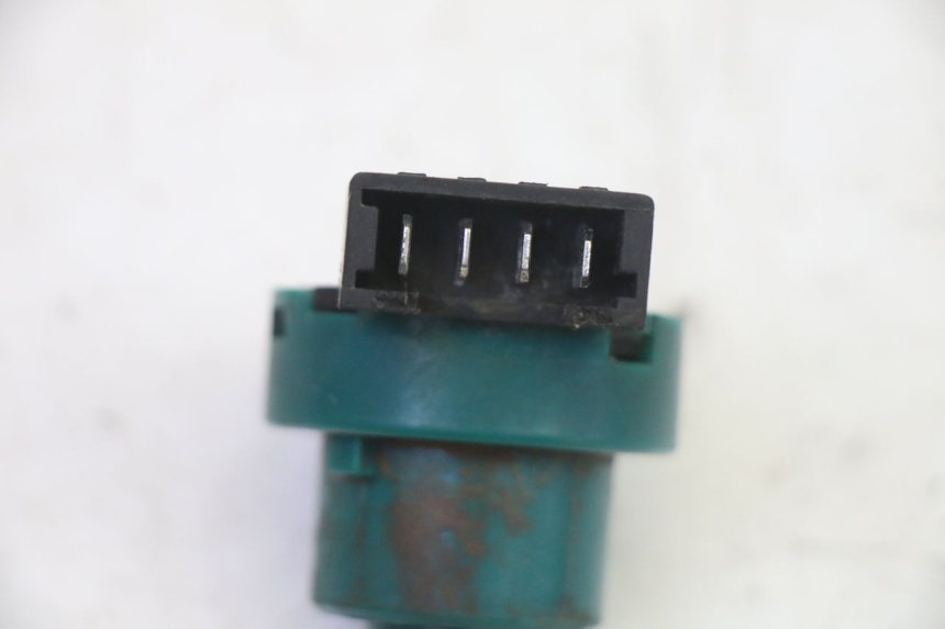 photo de INTERRUPTOR PIAGGIO NEW TYPHOON 50 (2010 - 2017) - Detalle de la pieza