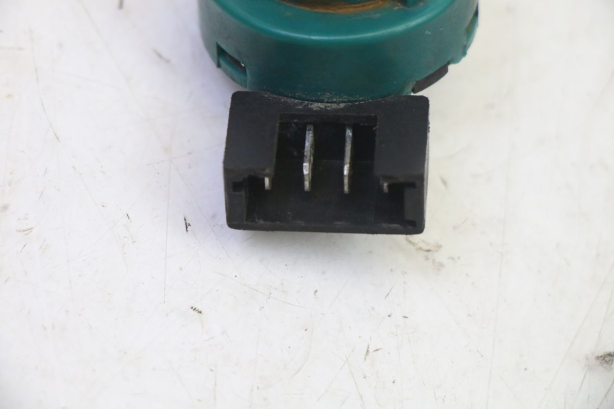 photo de INTERRUPTOR PIAGGIO NEW TYPHOON 50 (2010 - 2017) - Otra perspectiva