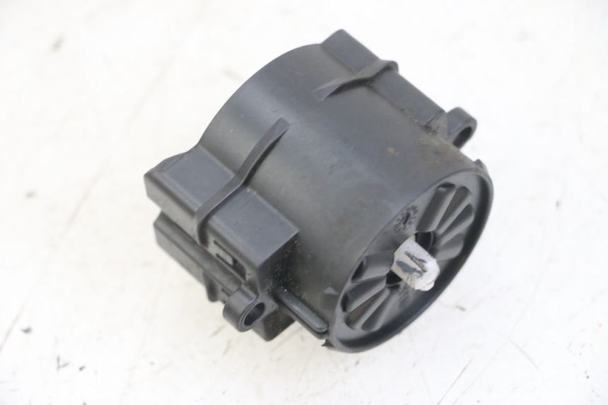 photo de INTERRUPTOR GILERA NEXUS 125 (2009 - 2013) - Vista principal