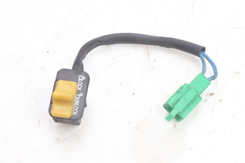 photo de INTERRUPTOR SYM ORBIT 2 4T 50 (2008 - 2017) - Detalle de la pieza