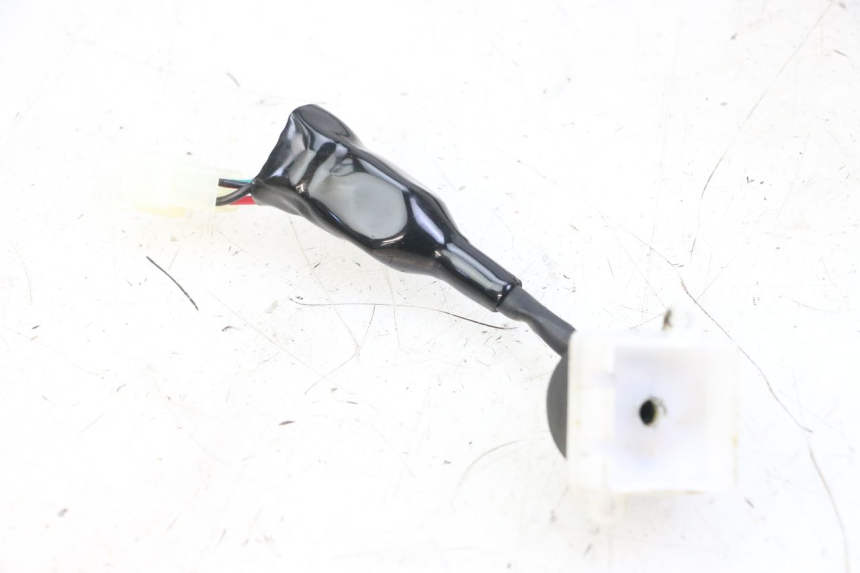 photo de INTERRUPTOR PEUGEOT VIVACITY 125 (2010 - 2017) - Vista principal