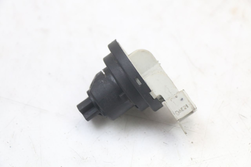 photo de INTERRUPTOR PIAGGIO LIBERTY IGET 4T 50 (2021 - 2025) - Vista principal