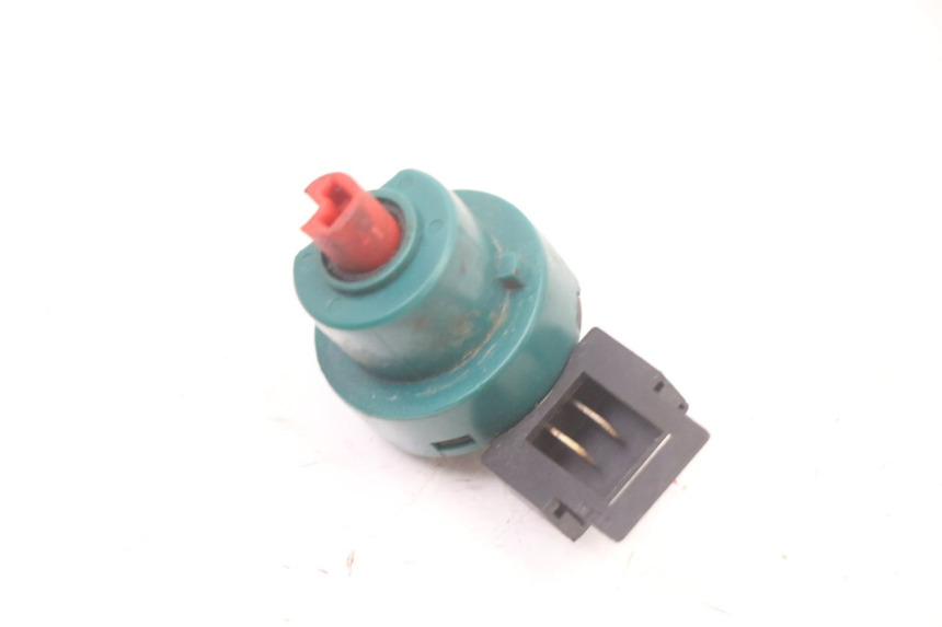 photo de INTERRUPTOR PIAGGIO VESPA LX IE 125 (2010 - 2012) - Otra perspectiva