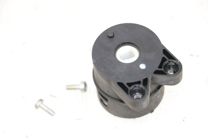 photo de INTERRUPTOR PEUGEOT SATELIS COMPRESSOR K15 125 (2006 - 2009) - Otra perspectiva