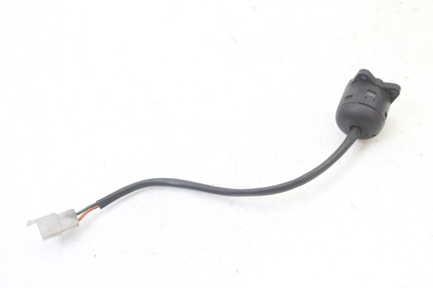 photo de INTERRUPTOR APRILIA SCARABEO GT TOURING 125 (1999 - 2005) - Otra perspectiva