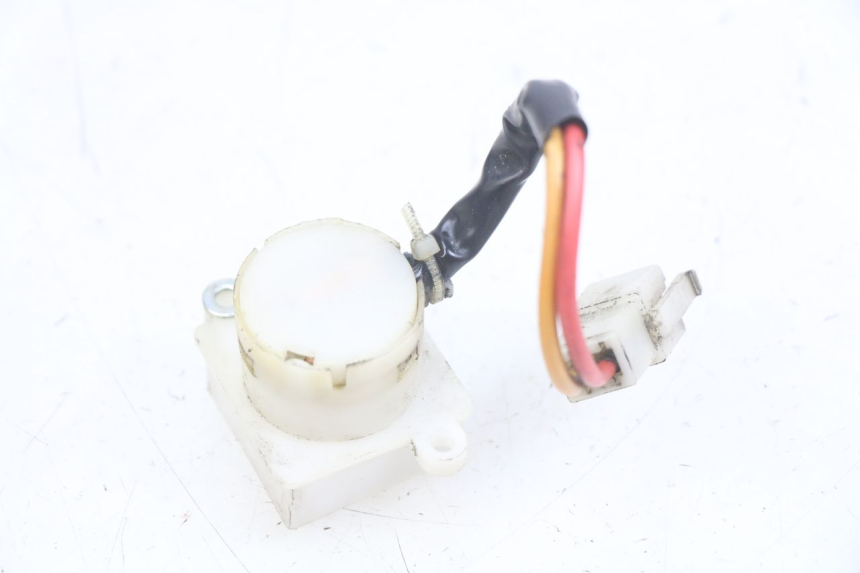 photo de INTERRUPTOR DE ENCENDIDO APRILIA SCARABEO LIGHT 125 (2007 - 2011) - Detalle de la pieza