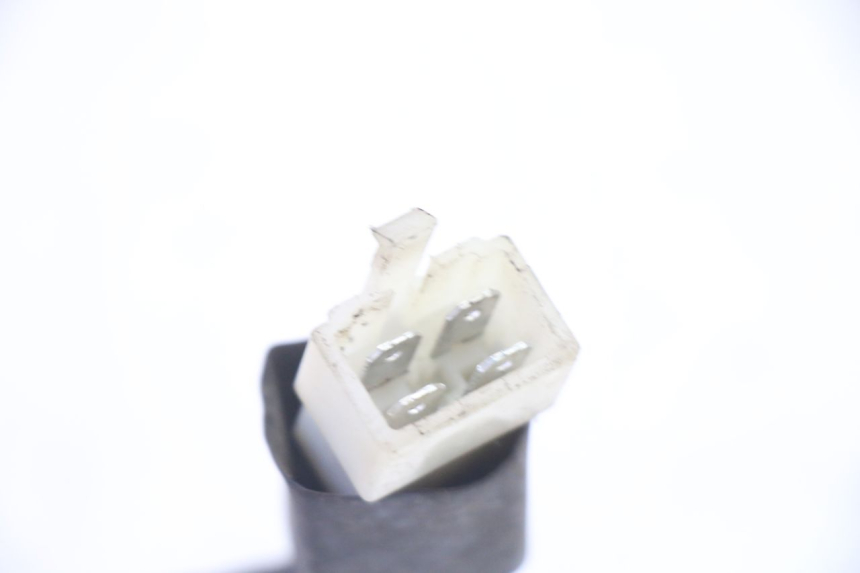 photo de INTERRUPTOR DE ENCENDIDO. PEUGEOT SPEEDFIGHT 3 AIR 50 (2009 - 2015) - Otra perspectiva