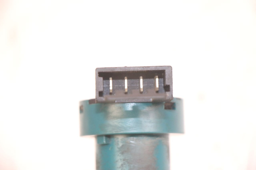 photo de INTERRUPTOR DE ENCENDIDO. APRILIA SR 2T 50 (2012 - 2017) - Zoom estado de uso