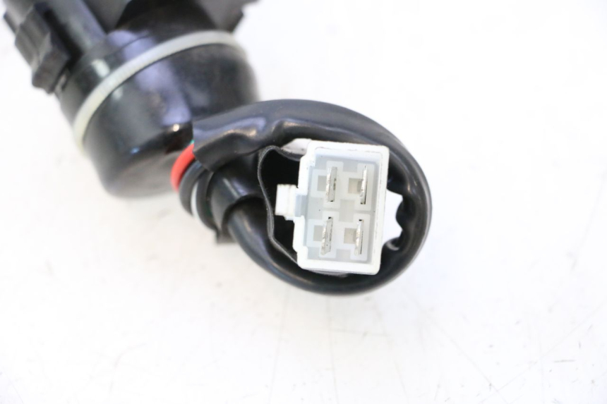 photo de INTERRUPTOR VASTRO STREET S 50 (2016 - 2021) - Primer plano técnico