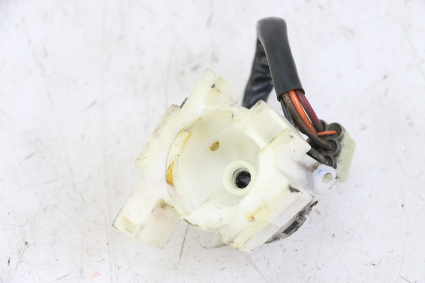 photo de INTERRUPTOR SUZUKI BURGMAN 125 (2015 - 2017) - Vista principal