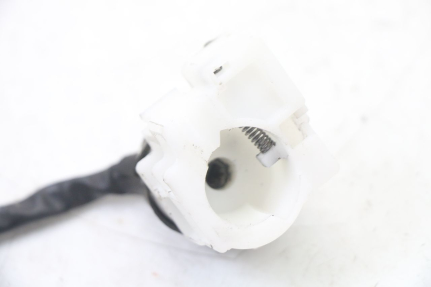 photo de INTERRUPTOR DE ENCENDIDO SYM JET 14 4T 50 (2018 - 2022) - Zoom estado de uso