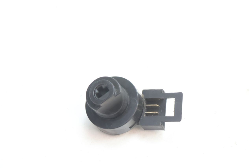 photo de INTERRUPTOR PIAGGIO TYPHOON 50 (2000 - 2009) - Detalle de la pieza