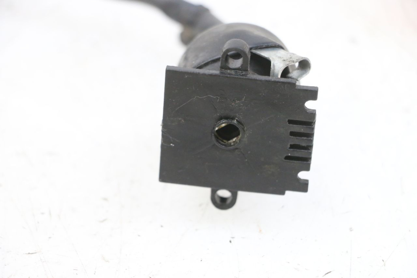 photo de INTERRUPTOR DAELIM VJ ROADWIN FI 125 (2008 - 2017) - Primer plano técnico