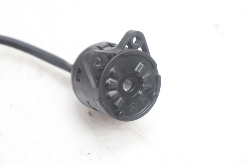 photo de INTERRUPTOR DE ENCENDIDO YAMAHA XMAX X-MAX 125 (2006 - 2009) - Detalle de la pieza
