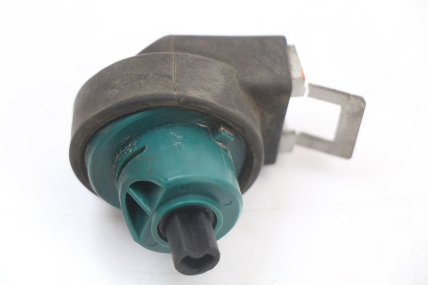 photo de INTERRUPTOR DE ENCENDIDO. PIAGGIO X10 125 (2012 - 2017) - Detalle de la pieza