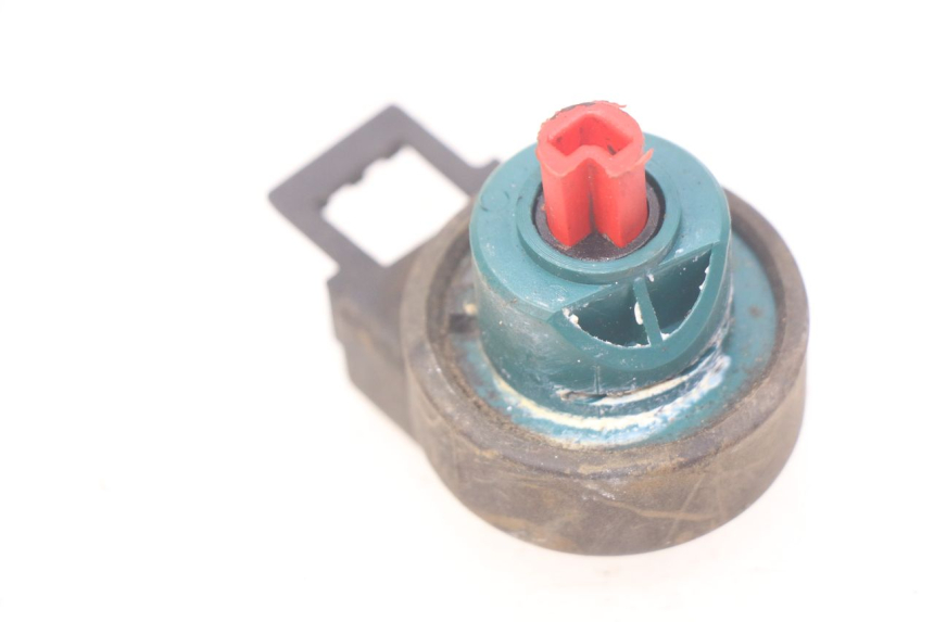 photo de INTERRUPTOR DE ENCENDIDO. PIAGGIO X7 125 (2007 - 2013) - Vista principal