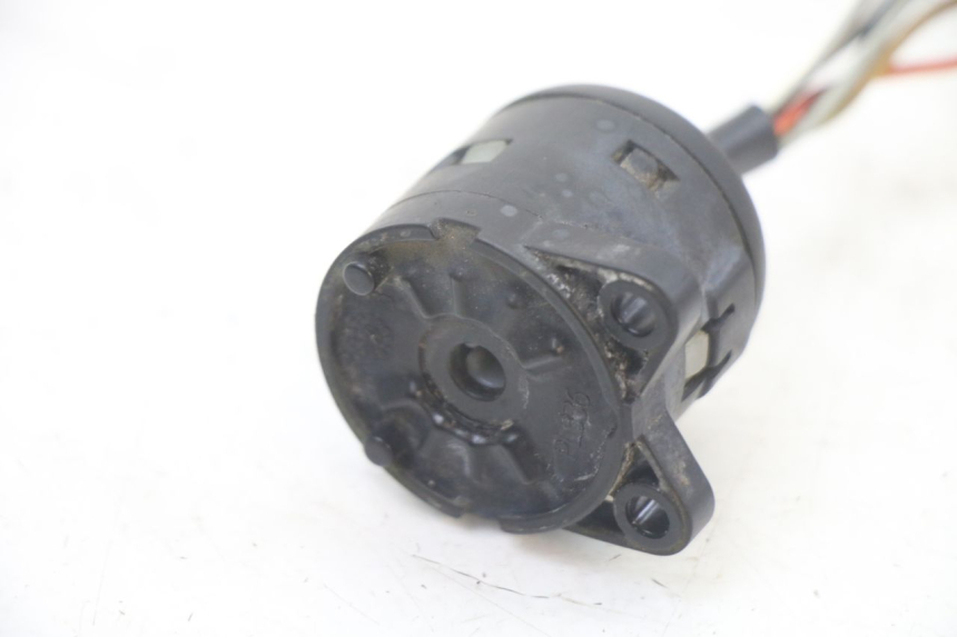 photo de INTERRUPTOR YAMAHA BW'S NG NEXT GENERATION 50 (1996 - 2003) - Zoom estado de uso