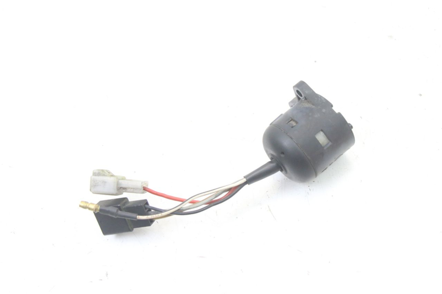 photo de INTERRUPTOR YAMAHA BW'S NG NEXT GENERATION 50 (1996 - 2003) - Otra perspectiva