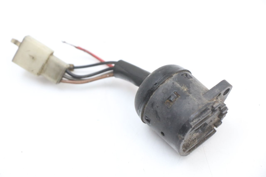 photo de INTERRUPTOR YAMAHA YE ZEST 50 (1992 - 1998) - Vista principal