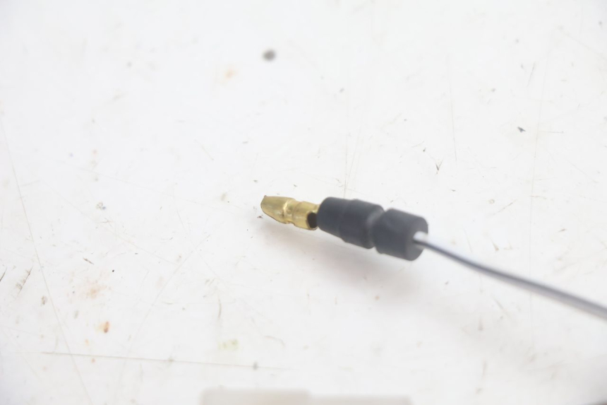 photo de INTERRUPTOR DE ENCENDIDO. YAMAHA YP MAJESTY 125 (2007 - 2010) - Primer plano técnico