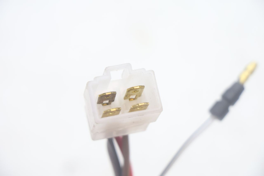 photo de INTERRUPTOR DE ENCENDIDO. YAMAHA YP MAJESTY 125 (2007 - 2010) - Vista general del producto