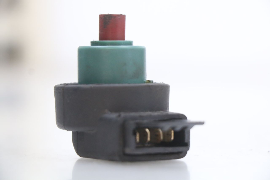 photo de INTERRUPTOR DE ENCENDIDO. PIAGGIO ZIP 2T 50 (2009 - 2019) - Zoom estado de uso