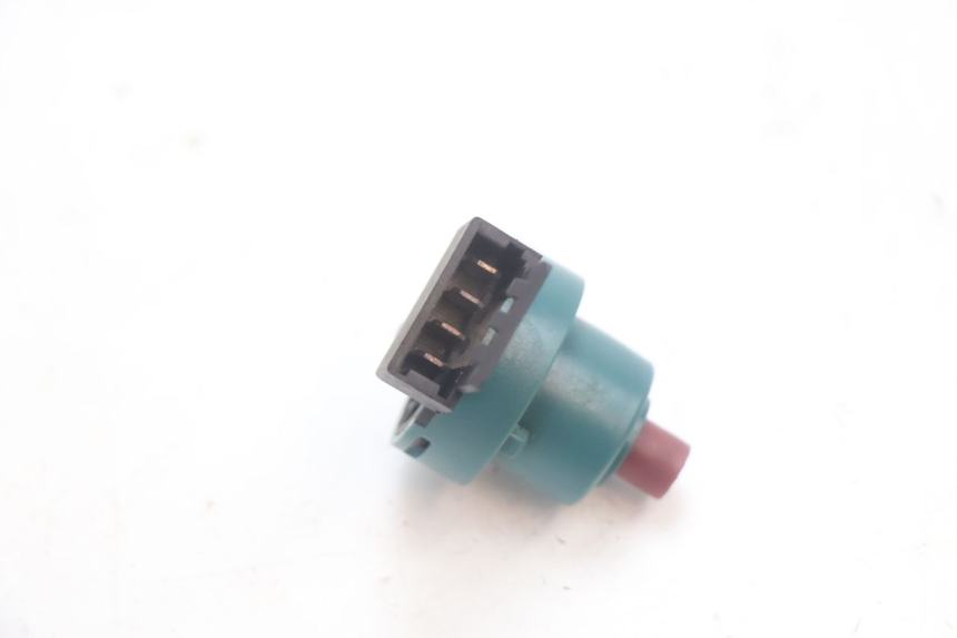 photo de INTERRUPTOR PIAGGIO ZIP 4T 50 (2006 - 2017) - Otra perspectiva