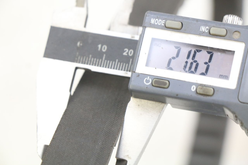 photo de CORREA PEUGEOT SATELIS 125 (2006 - 2009) - Detalle de la pieza