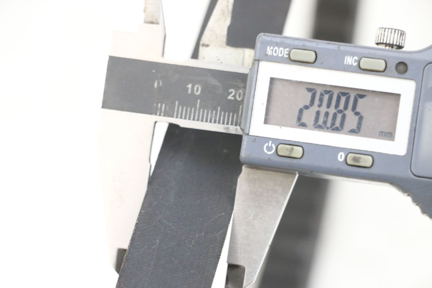 photo de CORREA YAMAHA XMAX X-MAX 125 (2006 - 2009) - Detalle de la pieza