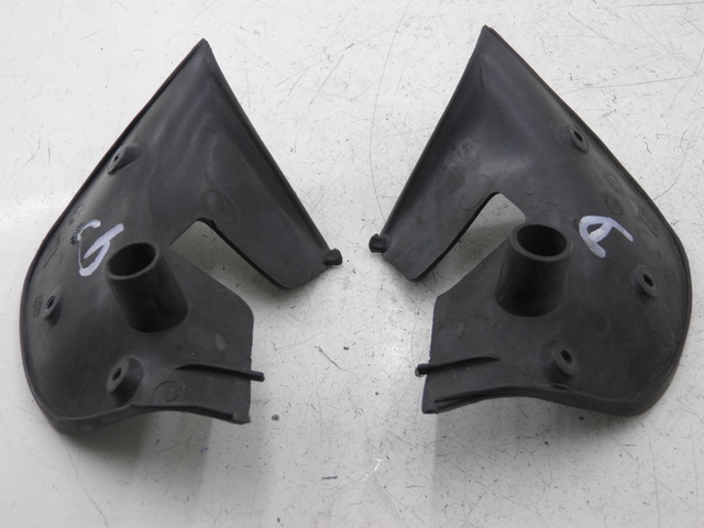 photo de TAPA MANILLAR PIAGGIO SUPER LX 125 (2000 - 2003) - Detalle de la pieza