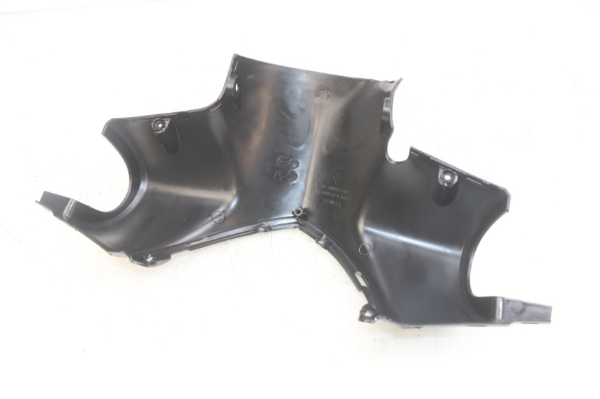 photo de CUBIERTA DE MANILLAR TRASERO. KYMCO AGILITY 16+ 4T 50 (2018 - 2023) - Otra perspectiva