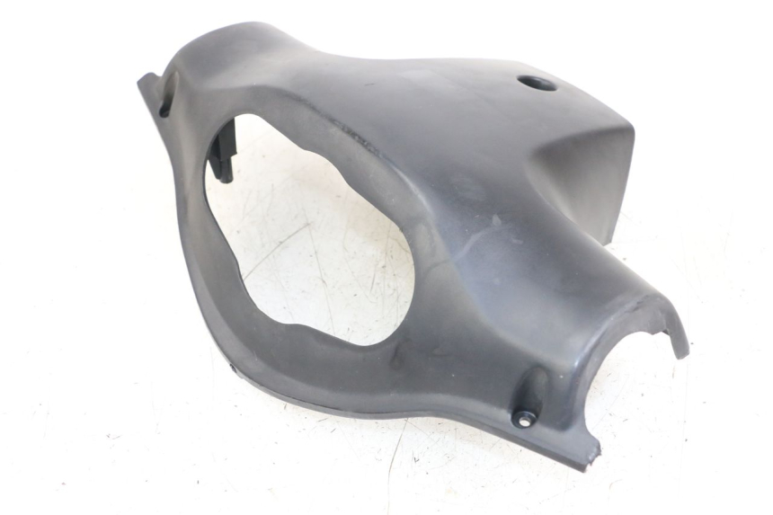 photo de CUBIERTA DE MANILLAR TRASERO KYMCO AGILITY 4T 50 (2005 - 2018) - Detalle de la pieza